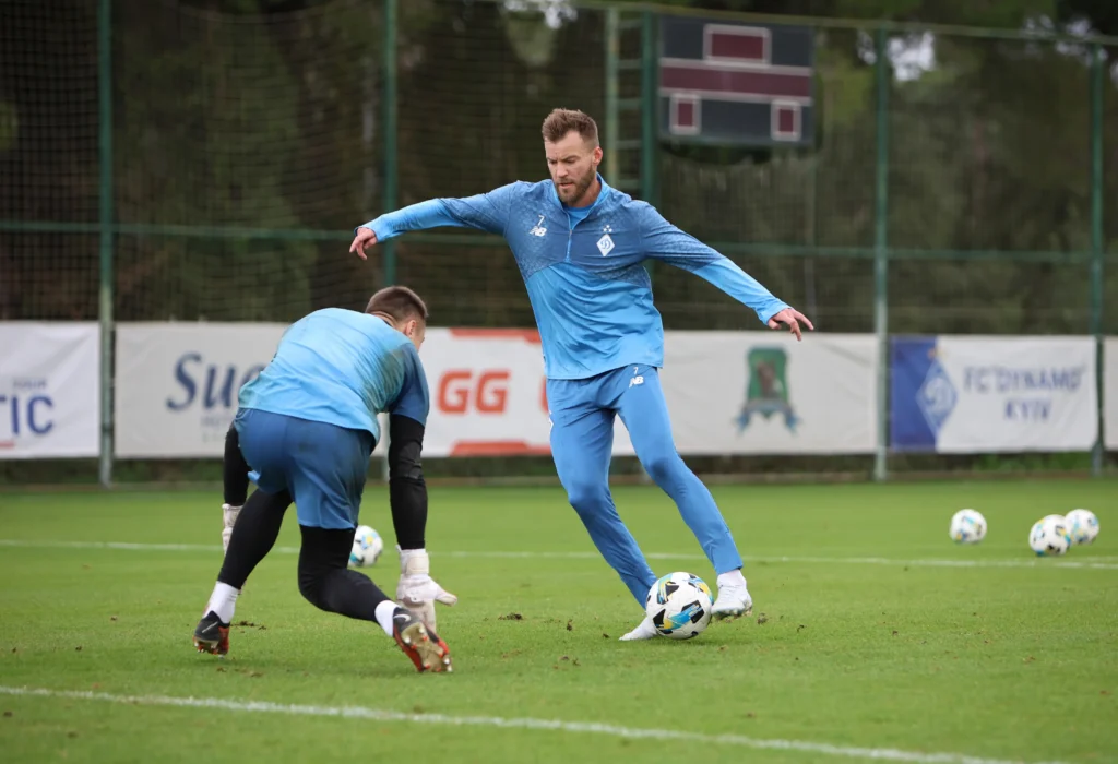 первая лига украины игры